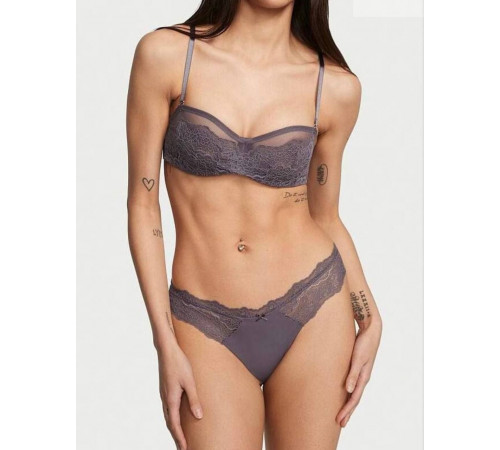 Мереживний бюстгальтер Victoria’s Secret