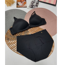 Найзручніший бюстгальтер з колекціі Wireless Victorias Secret