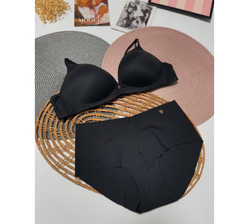 Найзручніший бюстгальтер з колекціі Wireless Victorias Secret