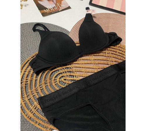 Зручний бюстгальтер Victorias Secret Зручний бюстгальтер Victorias Secret