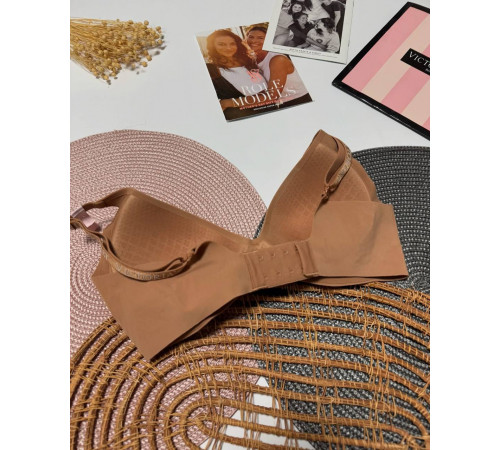 Найзручніший безшовний бюстгальтер від Victorias Secret