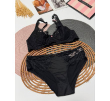 Розкішні мереживні комплекти з колекціі Dream Angels 