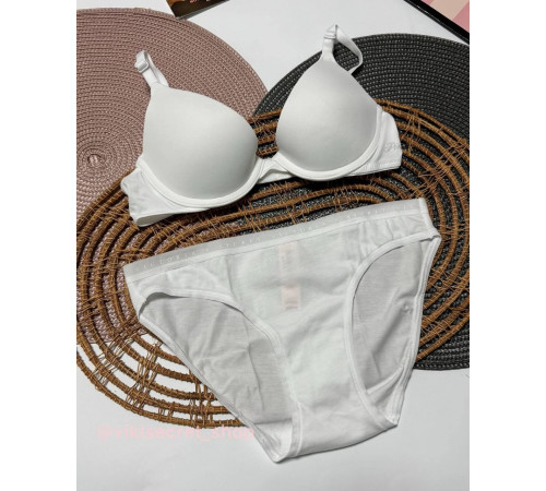 Базовий бюстгальтер Push up Wear Everywhere із колекціі Pink Базовий бюстгальтер Push up Wear Everywhere із колекціі Pink