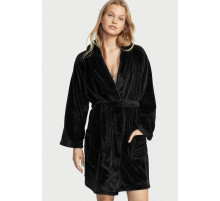 Ідеальний плюшевий халат Victoria’s Secret