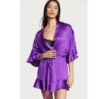 Вишуканий та елегантний сатиновий халат