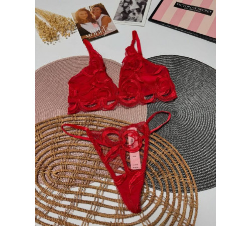 Червоний комплект з колекціі Dream Angels