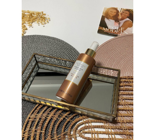 Автозасмага з колекції догляду за тілом Natural beauty Victorias Secret Автозасмага з колекції догляду за тілом Natural beauty Victorias Secret