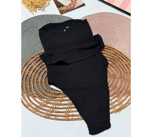 Суцільний купальник