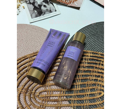 Love Spell Shimmer лосьйон для тіла в новому дизайні від Victorias Secret Love Spell Shimmer лосьйон для тіла в новому дизайні від Victorias Secret
