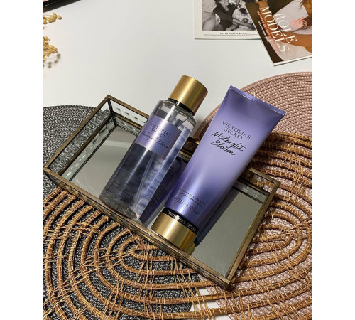 Лосьйон для тіла Midnight Bloom від Victorias Secret
