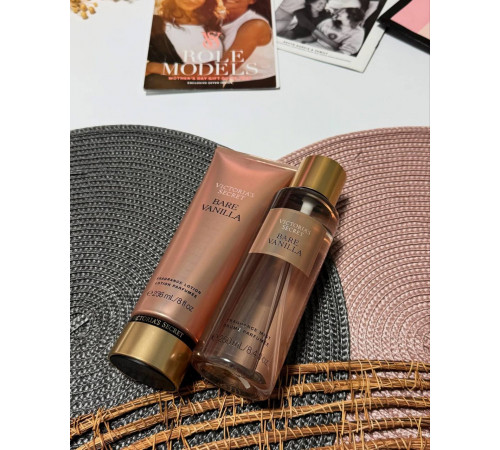 Лосьйон для тіла Bare Vanilla з новоі колекції Victoria’s Secret Лосьйон для тіла Bare Vanilla з новоі колекції Victoria’s Secret