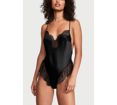 Сатиновий пеньюар Victorias Secret Сатиновий пеньюар Victorias Secret