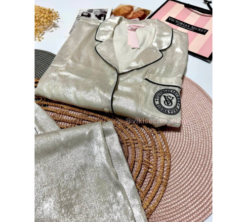 Сатинова піжамка з люрексовою ниткою від Victorias Secret