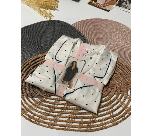 Стильна сатинова піжамка