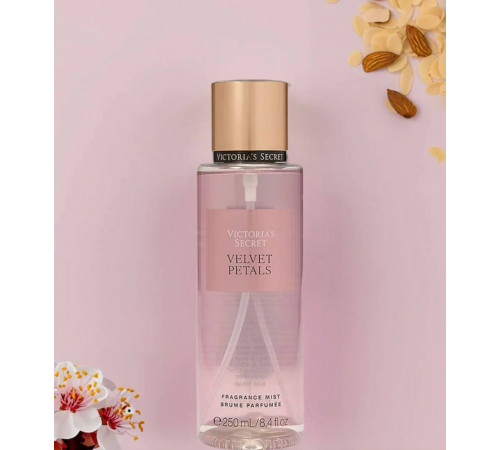 Спрей для тіла Velvet Petals від Victorias Secret