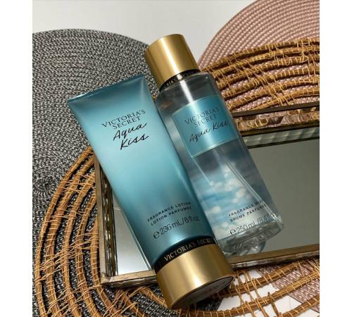 Спрей для тіла Agua Kiss від Victorias Secret Спрей для тіла Agua Kiss від Victorias Secret