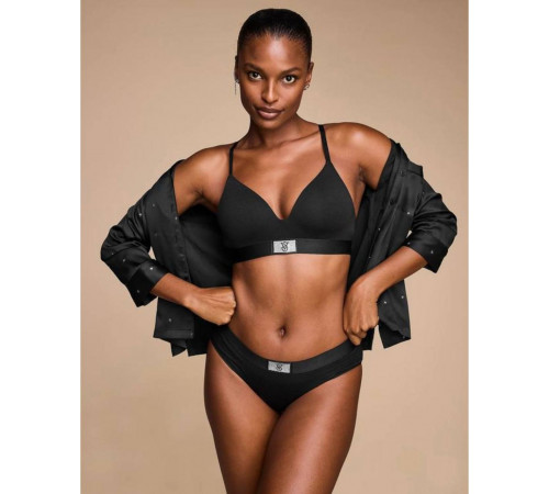 Бавовняні трусики від Victoria’s Secret