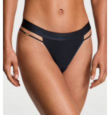 Бавовняні стрінги в новому дизайні Victoria’s Secret
