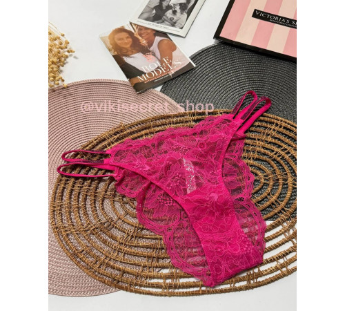 Мереживні бразиліани Victoria’s Secret